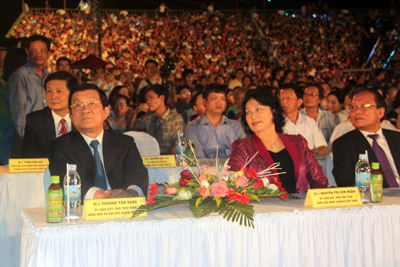 President Truong Tan Sang attends the opening ceremony of Sea Festival 2015.