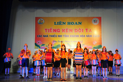 Festival opens with performance of ritual team of Khanh Hoa Children’s House.