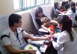 Blood donation in Cam Lam