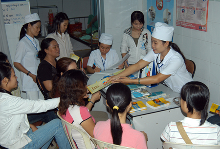 Family planning services provided for Binh Ba Island residents