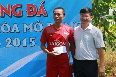 Southern Central Sabeco Trade Joint Stock Company presented fair play prize.