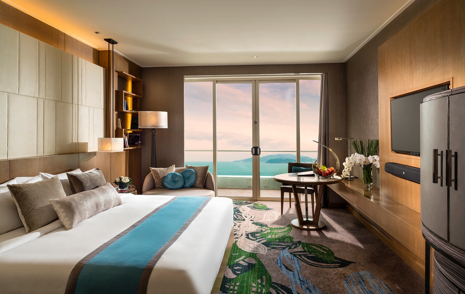 Stay longer, pay less at InterContinental Nha Trang Hotel