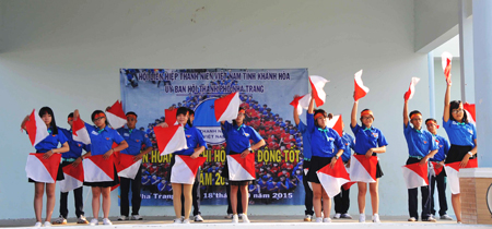 Performing semaphore flags.