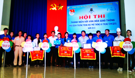 Volunteering for community sake