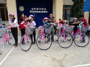 20 bicycles donated to needy schoolgirls