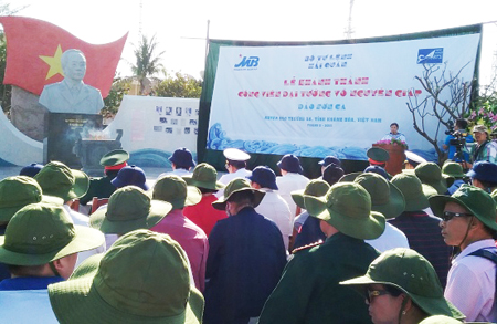 Scene of inauguration of General Vo Nguyen Giap Park.