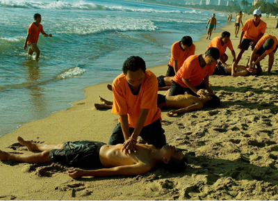 Khanh Hoa opens beach lifeguard training class