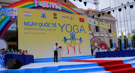 Scene of opening ceremony of International Day of Yoga 2016.