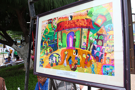 Picture of Bai Dinh Pagoda painted by children of Ninh Binh Province.