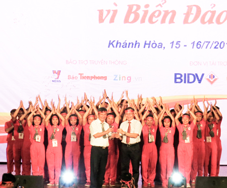 1,000 blood donors respond to 2016 Red Journey