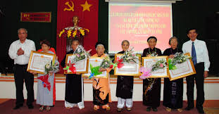 65 posthumously awarded "Heroic Vietnamese mothers" title
