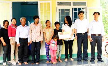 House donated to brave boy saving schoolgirls from drowning