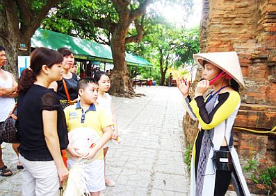 Tourist destinations in Nha Trang – Khanh Hoa have narrators