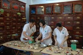 Khanh Hoa Traditional Medicine & Rehabilitation Hospital provides treatment for 67,400