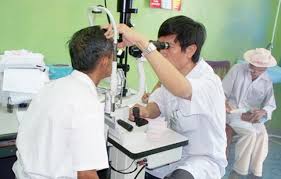 Free ocular care for more than 3,800 old people