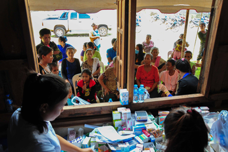 Several different kinds of medicine to be offered to patients.