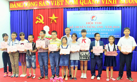 English Story-Telling Contest Final 2016