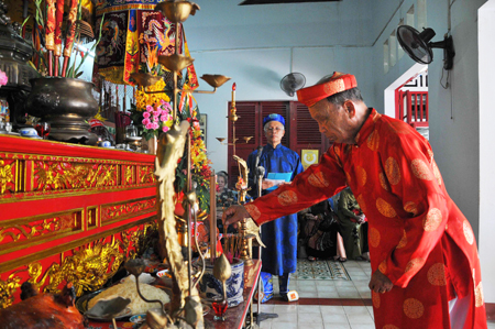 Death anniversary of Great King Tran Hung Dao commemorated