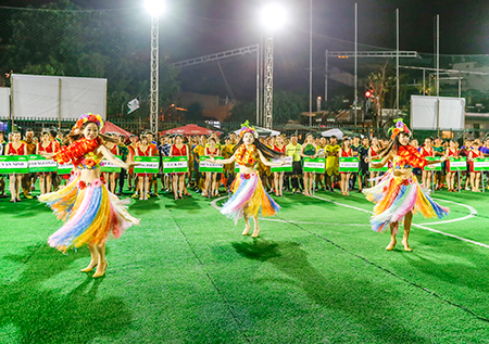 Dancing item performed at opening ceremony.