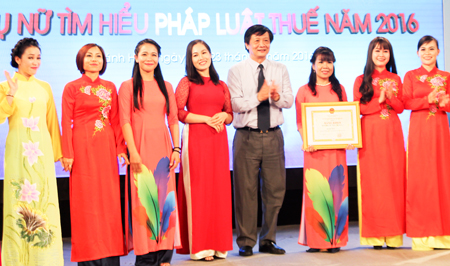 2016 Tax law contest for women