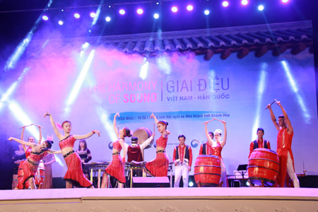 Art exchange program between Vietnam and South Korea in Nha Trang