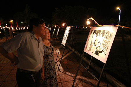 Exhibition on President Ho Chi Minh and Cam Ranh City opens