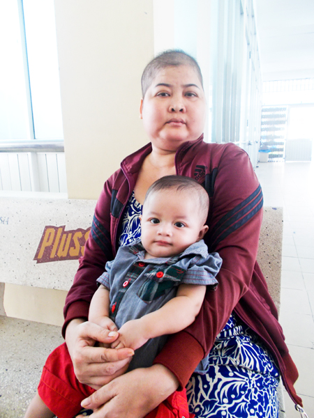 A mother with cancer needs help