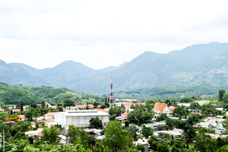 Development momentum for Khanh Son