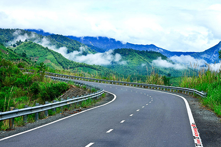 Khanh Le Mountain Pass between Nha Trang and Da Lat