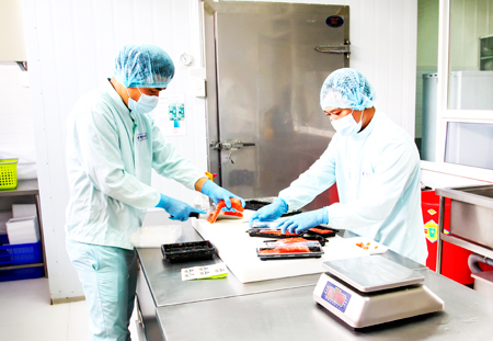 Bringing safe food to consumers in Khanh Hoa