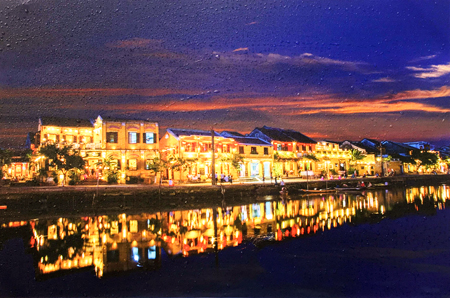 Hoi An Ancient Town at night (taken by Nguyen Sinh Long)