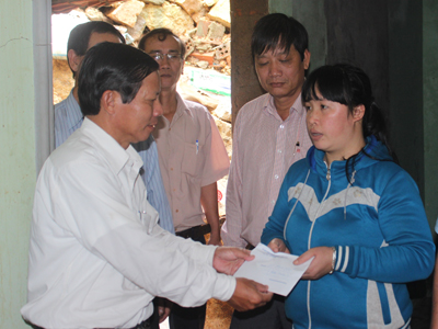 VND1b relief for flood victims