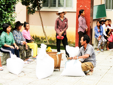 Food assistance for flood relief