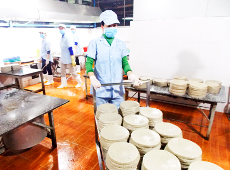 Building brand name for Van Ninh fried fish