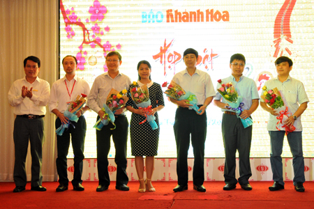 Khanh Hoa Newspaper issues 1.8m copies in 2016