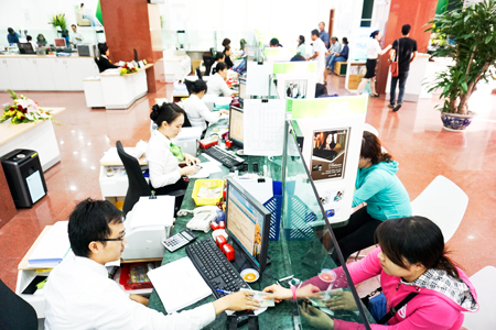 Banking keeps growth rate