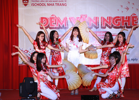 Spring charity activities at iSchool Nha Trang