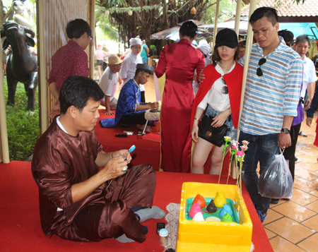 “Tò he”, a unique edible children’s toy of Vietnam.