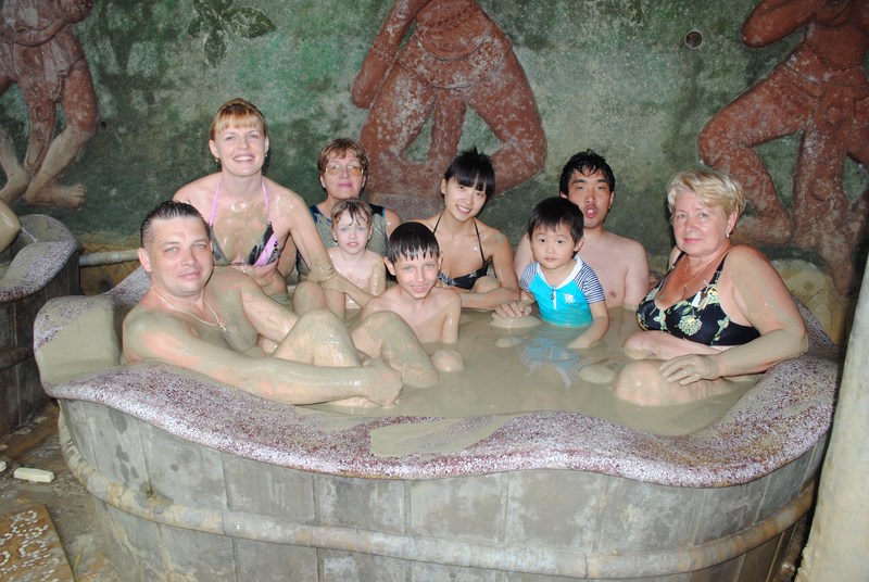 Big promotions at Thap Ba Hot Spring in March