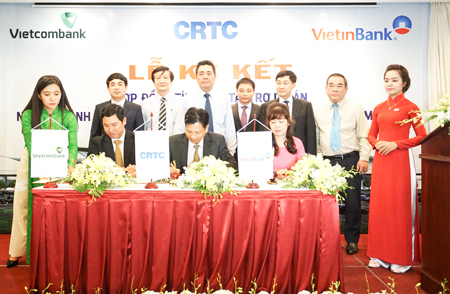 Signing ceremony of credit contract