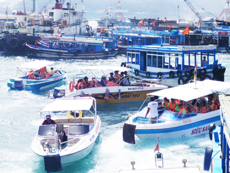 No-smoke environment to be kept on tourist boats