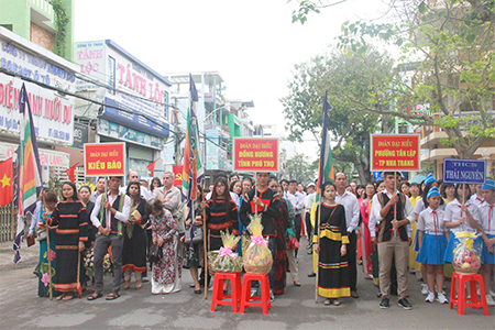 Delegation of Phu Tho Association of Fellow Countrymen.