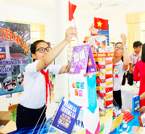 Book arrangement contest connects readers and books