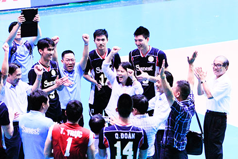 Half of Sanest Khanh Hoa join national volleyball team