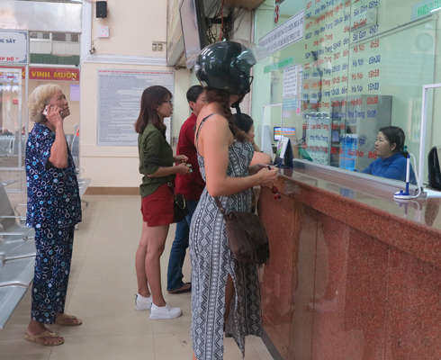 More trains on Nha Trang – Sai Gon route during summer