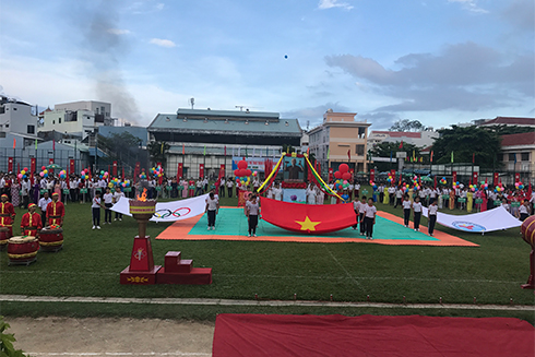 Over 1,000 people join Nha Trang City Sports and Physical Exercise Festival 2017