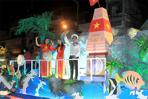 …Truong Sa (Spratly) Archipelago sovereignty stele. 