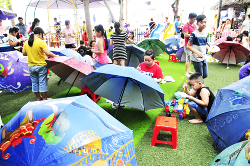 Drawing contest, interesting playground for children