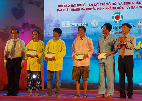 Charity musical night receives VND315m