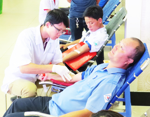 Over 200 Trade Union members donate blood